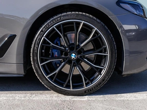 Седан BMW 5 серия 2020 года, 5750000 рублей, Большой Сочи