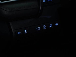 Седан Toyota Camry 2021 года, 2891444 рублей, Москва
