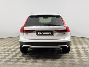 Универсал Volvo V90 Cross Country 2018 года, 3419900 рублей, Казань
