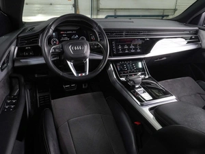 Внедорожник Audi Q8 2019 года, 5898000 рублей, Воронеж