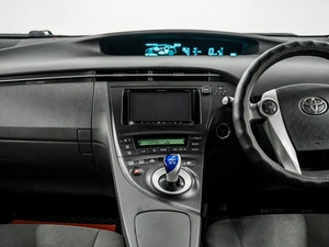 Лифтбек Toyota Prius 2009 года, 1050000 рублей, Красноярск