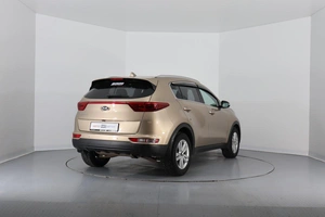 Внедорожник Kia Sportage 2017 года, 1750000 рублей, Брянск