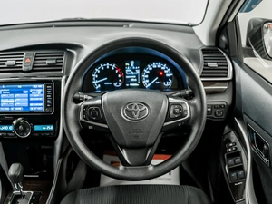 Седан Toyota Allion 2017 года, 1650000 рублей, Красноярск