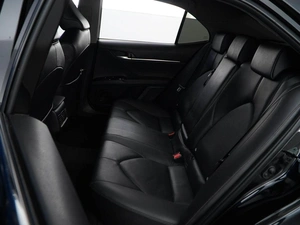 Седан Toyota Camry 2021 года, 2891444 рублей, Москва