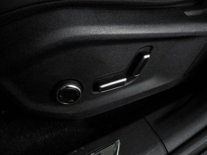 Внедорожник Geely Monjaro 2022 года, 3149000 рублей, Воронеж