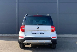Внедорожник Skoda Yeti 2015 года, 910000 рублей, Солонцы