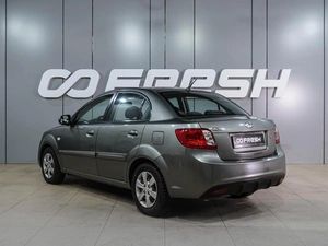 Седан Kia Rio 2011 года, 699000 рублей, Воронеж