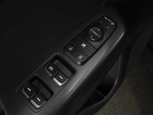 Внедорожник Kia Sportage 2018 года, 2180000 рублей, Омск