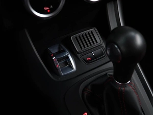 Хетчбэк Alfa Romeo Giulietta 2014 года, 2399077 рублей, Москва
