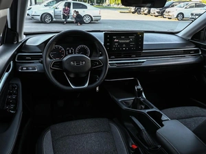 Седан Geely Emgrand 2023 года, 1700000 рублей, Волгоград
