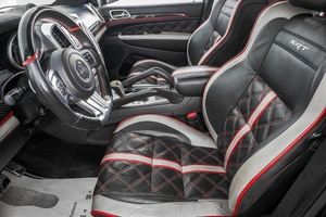 Внедорожник Jeep Grand Cherokee SRT 2012 года, 3049000 рублей, Барнаул