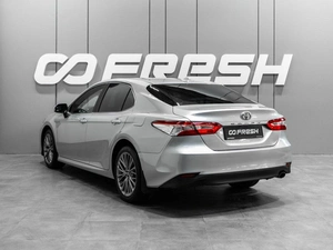 Седан Toyota Camry 2019 года, 2879000 рублей, Тюмень