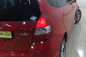 Хетчбэк Honda Fit 2003 года, 389000 рублей, Новокузнецк