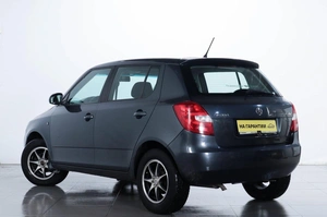 Хетчбэк Skoda Fabia 2013 года, 529000 рублей, Челябинск