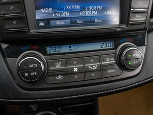 Внедорожник Toyota RAV4 2014 года, 1855000 рублей, Краснодар