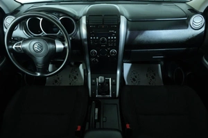 Внедорожник Suzuki Grand Vitara 2010 года, 1129000 рублей, Омск
