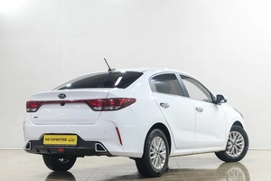 Седан Kia Rio 2020 года, 1459000 рублей, Новокузнецк