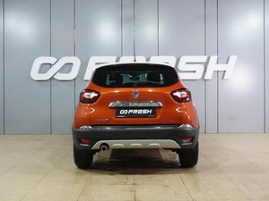 Внедорожник Renault Kaptur 2017 года, 1449000 рублей, Воронеж