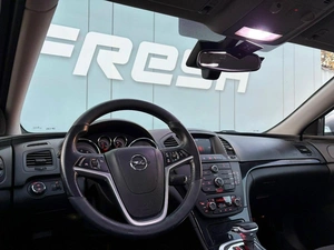 Лифтбек Opel Insignia 2011 года, 899000 рублей, Ижевск