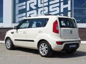 Хетчбэк Kia Soul 2012 года, 1050000 рублей, Владимир