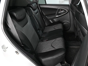 Внедорожник Toyota RAV4 2011 года, 1499000 рублей, Аксай