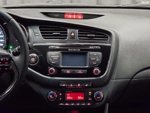 Хетчбэк Kia Ceed 2013 года, 1069000 рублей, Красноярск