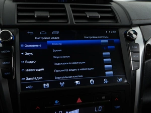 Седан Toyota Camry 2017 года, 1900046 рублей, Москва