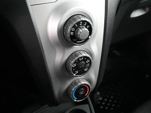 Хетчбэк Toyota Yaris 2006 года, 599000 рублей, Аксай