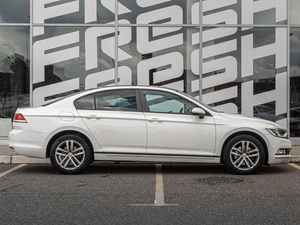 Седан Volkswagen Passat 2016 года, 1885000 рублей, Краснодар