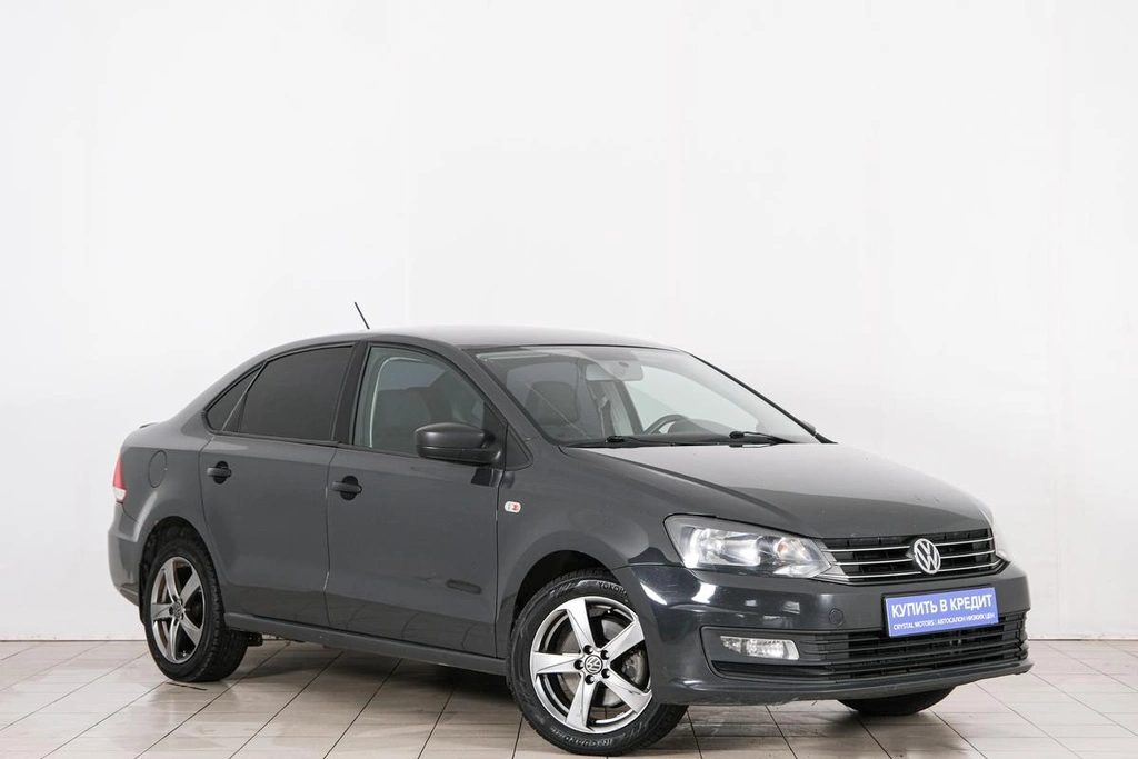 Седан Volkswagen Polo 2016 года, 989000 рублей, Красноярск