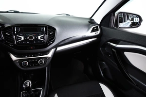 Седан ВАЗ (LADA) Vesta Cross 2019 года, 929000 рублей, Пермь