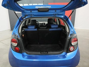 Хэтчбек Chevrolet Aveo 2012 года, 790000 рублей, Железногорск