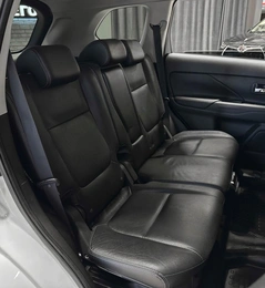 Внедорожник Mitsubishi Outlander 2015 года, 2257000 рублей, Красноярск
