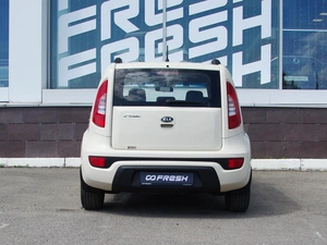 Хетчбэк Kia Soul 2012 года, 1050000 рублей, Владимир