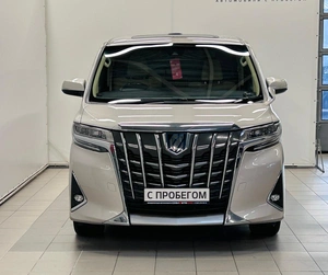 Минивэн Toyota Alphard 2019 года, 4049000 рублей, Красноярск