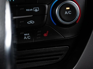 Внедорожник Ford Kuga 2017 года, 1700000 рублей, Краснодар