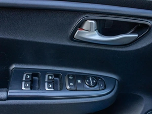 Седан Kia Rio 2020 года, 1599000 рублей, Петрозаводск