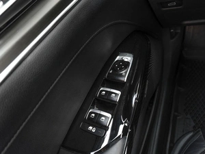 Седан Kia K5 2021 года, 2999999 рублей, Саратов