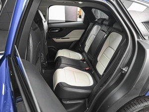 Внедорожник Jaguar F-Pace 2017 года, 2789000 рублей, Ставрополь