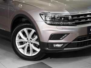 Внедорожник Volkswagen Tiguan 2019 года, 2839000 рублей, Тверь