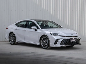 Седан Toyota Camry 2025 года, 4560000 рублей, Краснодар