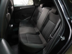 Хетчбэк Opel Astra 2011 года, 549000 рублей, Воронеж