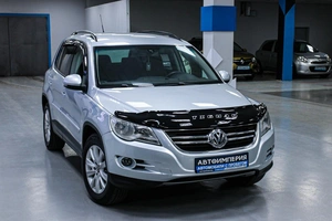 Внедорожник Volkswagen Tiguan 2010 года, 968000 рублей, Солонцы