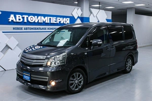 Минивэн Toyota Noah 2011 года, 1498000 рублей, Солонцы