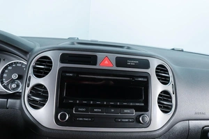 Внедорожник Volkswagen Tiguan 2009 года, 1059000 рублей, Челябинск