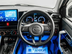 Внедорожник Toyota Raize 2020 года, 1650000 рублей, Красноярск