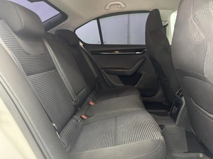 Лифтбек Skoda Octavia 2015 года, 1100000 рублей, Красноярск