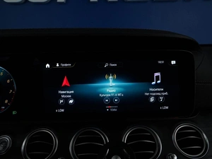 Седан Mercedes-benz E-класс 2021 года, 3850000 рублей, Москва