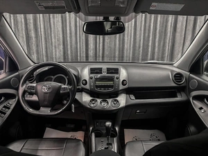 Внедорожник Toyota RAV4 2011 года, 1549000 рублей, Красноярск