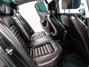 Седан Volkswagen Passat 2012 года, 1300000 рублей, Красноярск